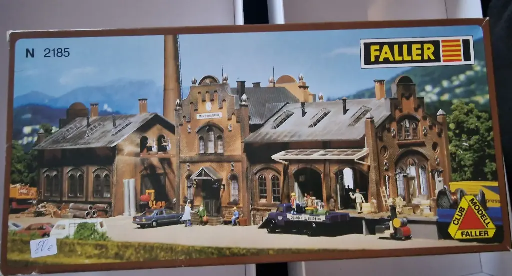 Faller 2185 N Nuevo
