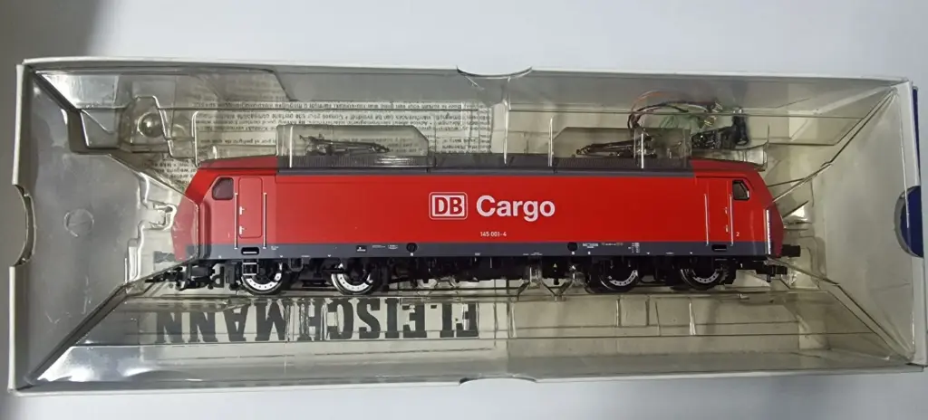 Fleischmann 6 4320 K H0 Usado