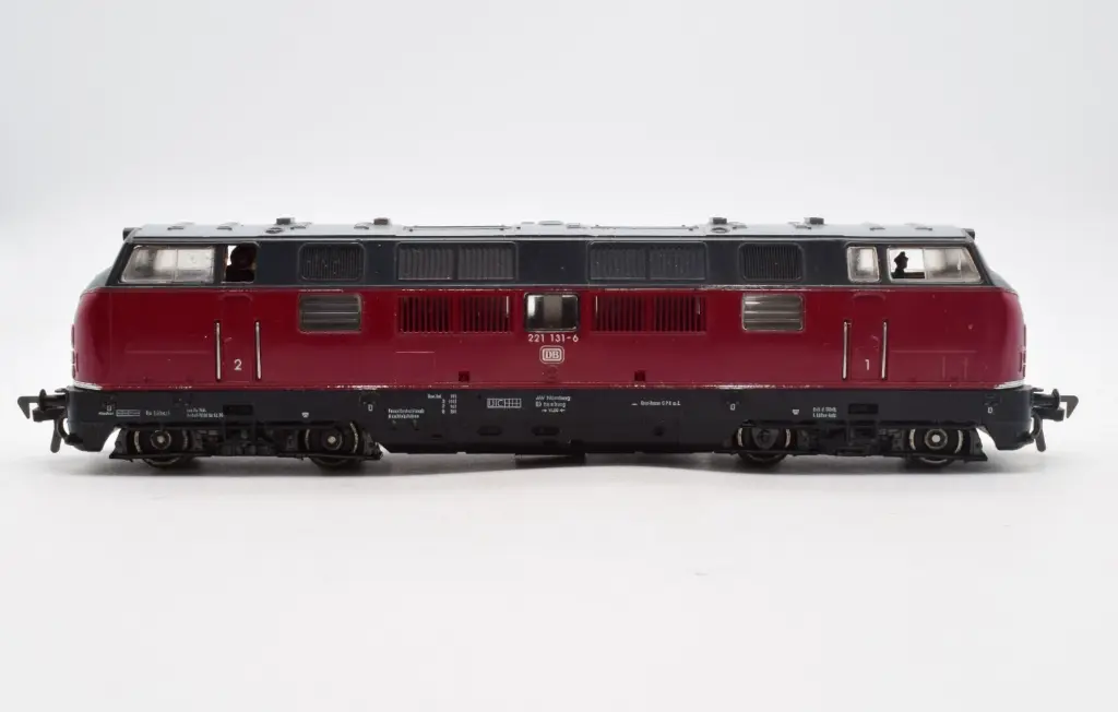 Fleischmann 1384 H0 Usado