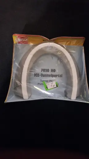 [7020] Busch 7020 H0 Nuevo